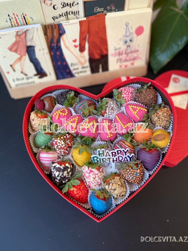 Labeled heart shaped box 30 pieces 